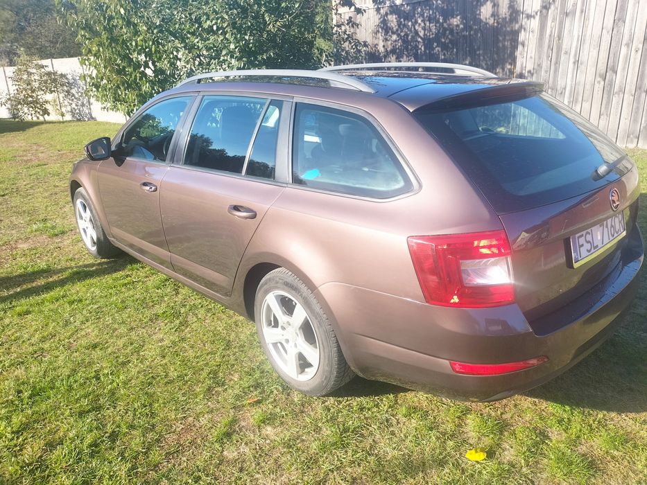 Sprzedam SKODĘ OKTAWIĘ  2014 ROK