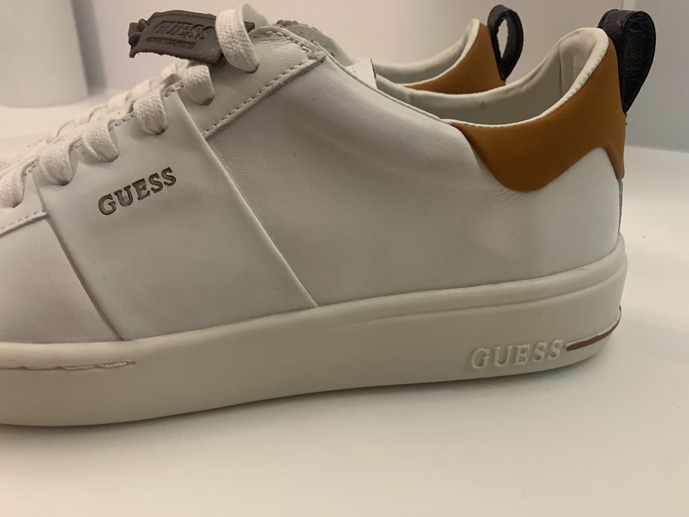 Buty Guess 42 verona