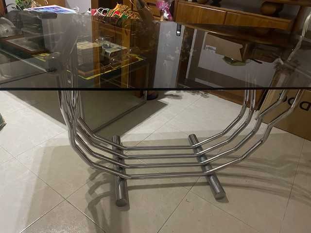 Mesa de Vidro em bom estado