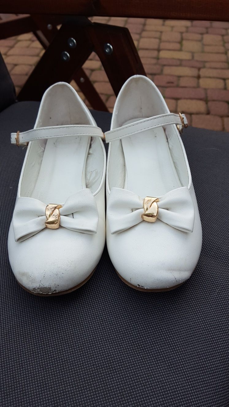 Buty komunijne dla dziewczynki 37 Nelli blu