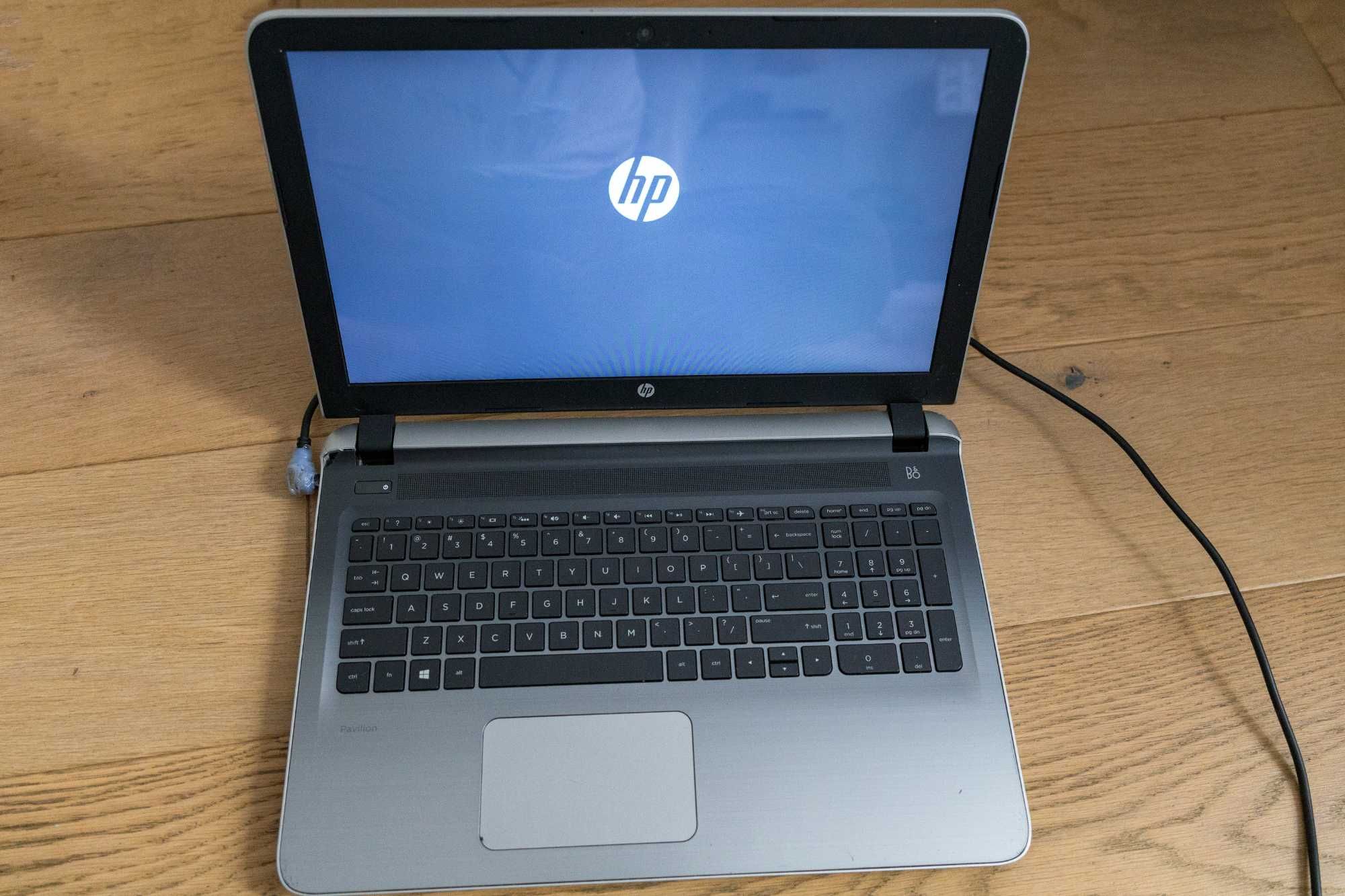 HP Pavilion Notebook - i5-5200U / 8GB RAM/ 500GB SSD ekran dotykowy