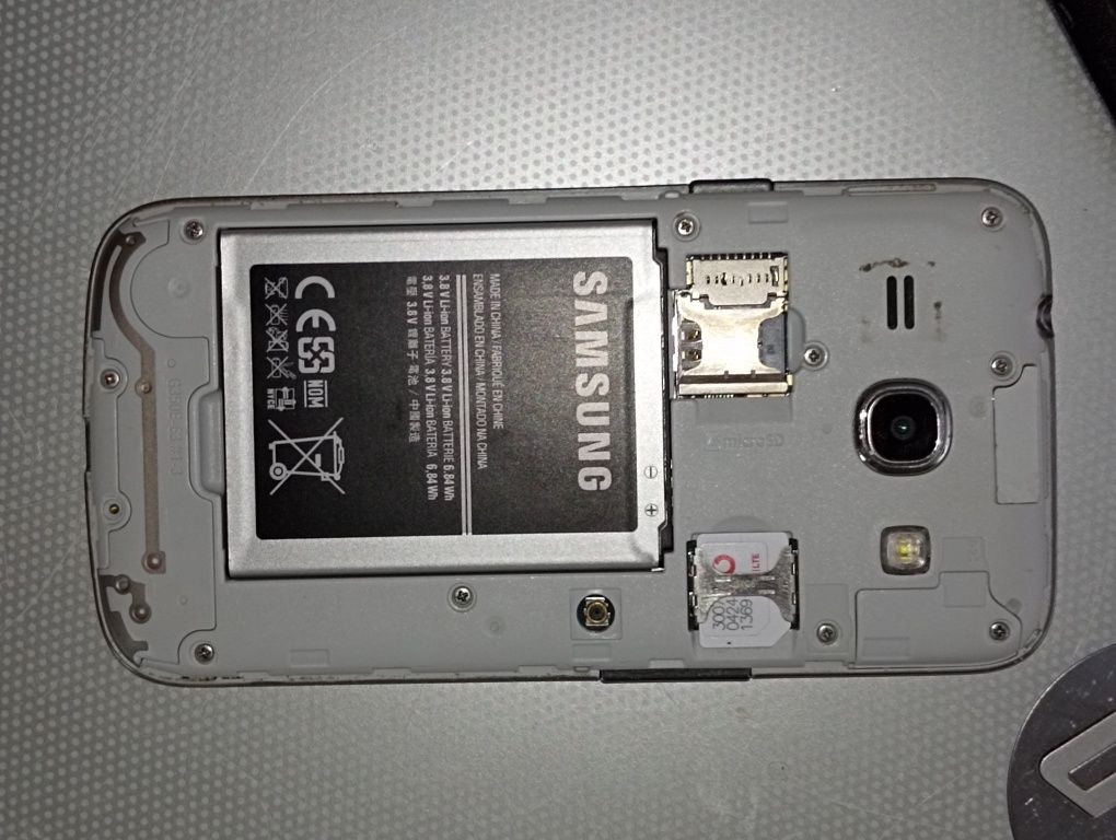 Смартфон оригинал Samsung g350e