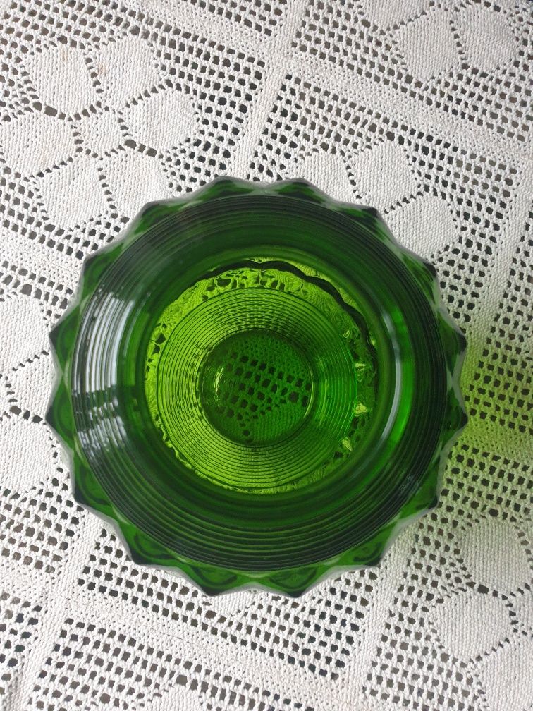 18 cm Wazon kula szklany - zieleń butelkowa