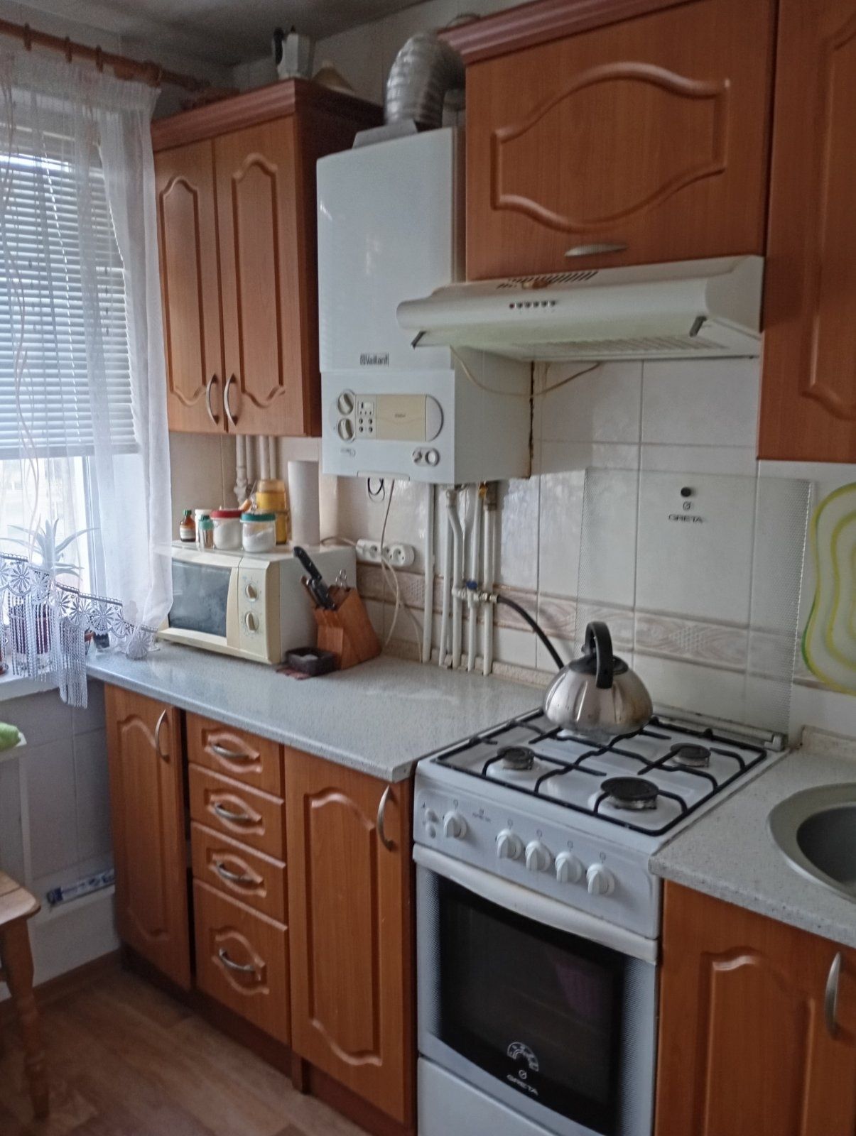 Продаж 3 кімнатної квартири з Автономним опаленням р-н Польової