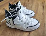 Nike jordan couside