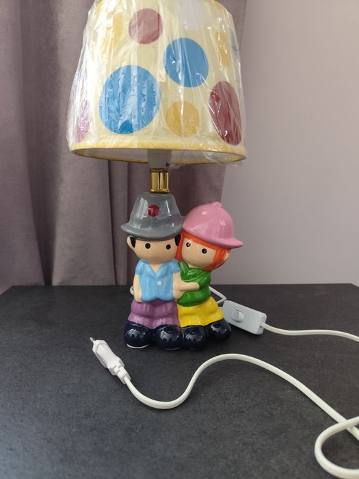 Світильник в дитячу кімнату