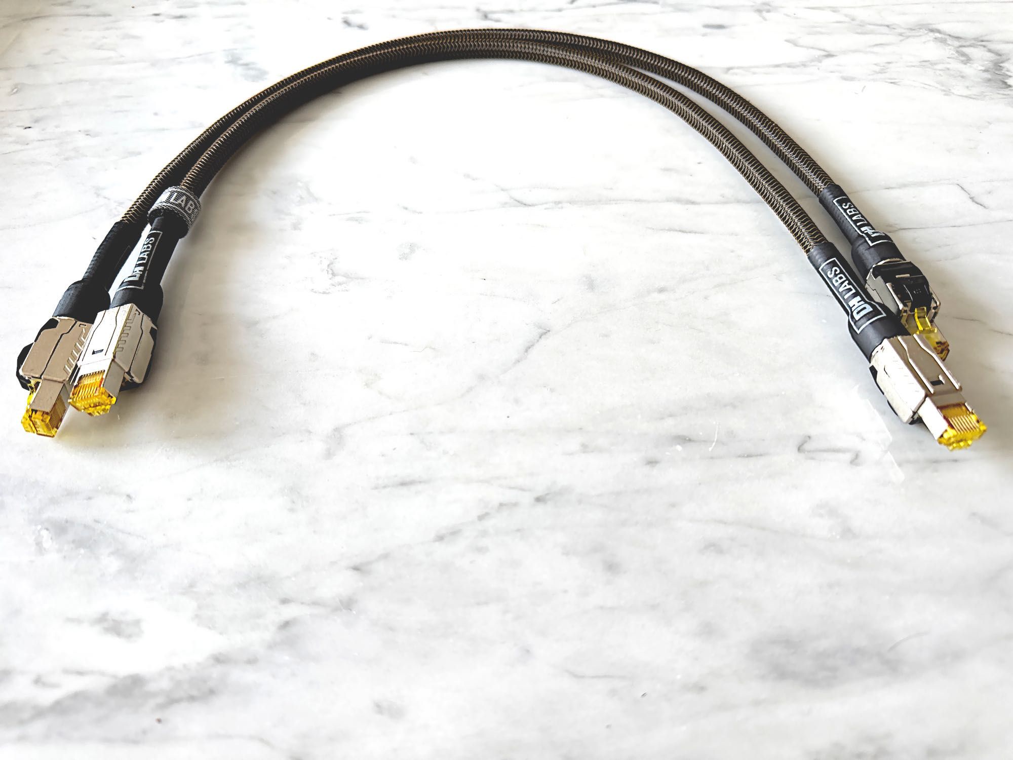 DH Labs Reunion CAT8 Ethernet Cable 2szt. Przewody Audio LAN Srebro
