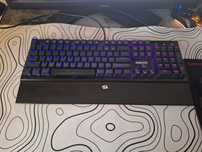 Zestaw Klawiatura model K569RGB+ mysz Redragon model M602-KS