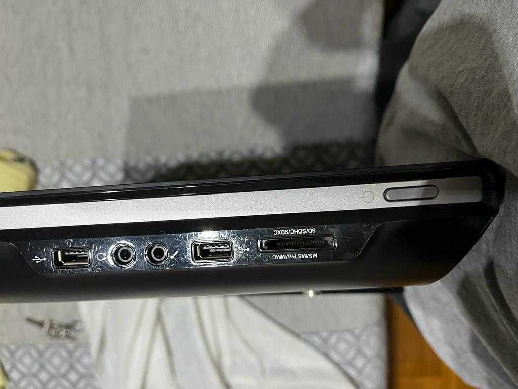 ALL IN ONE Lenovo IdeaCentre B540 c/ Ecra 3D c/ Wifi a 100%