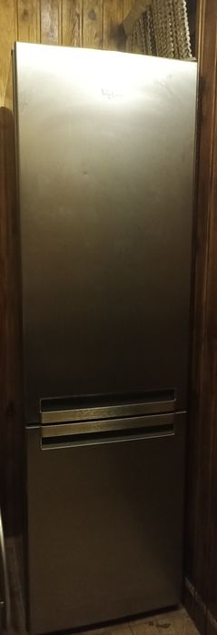 Холодильник Whirlpool