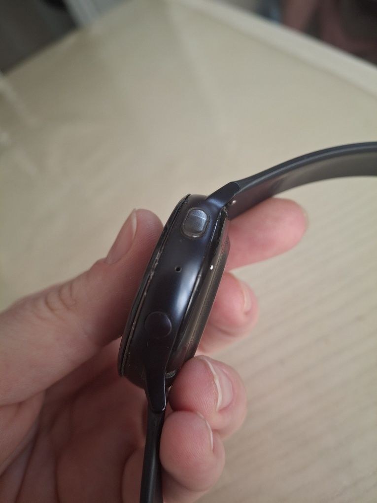 Смарт годинник samsung galaxy в гарному стані