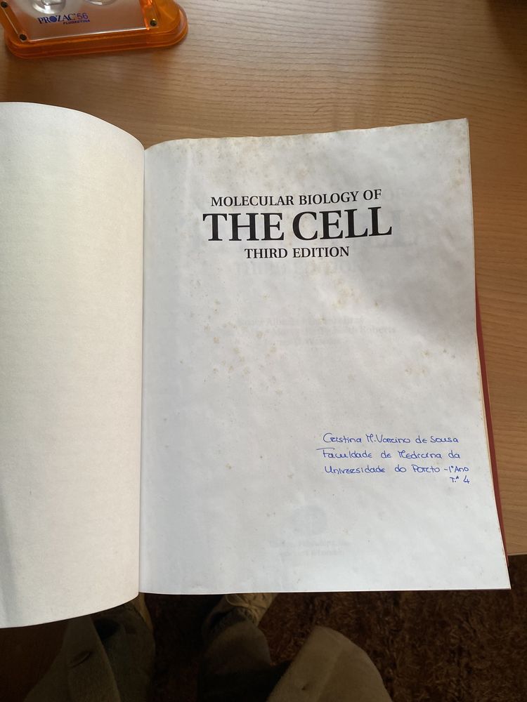 Livro Alberts biologia molecular the cell