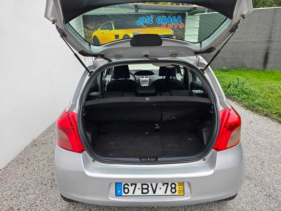 Toyota Yaris 1.0Vvti 70Cv Selo Barato 07/2006