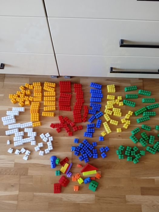 Дитячий конструктор