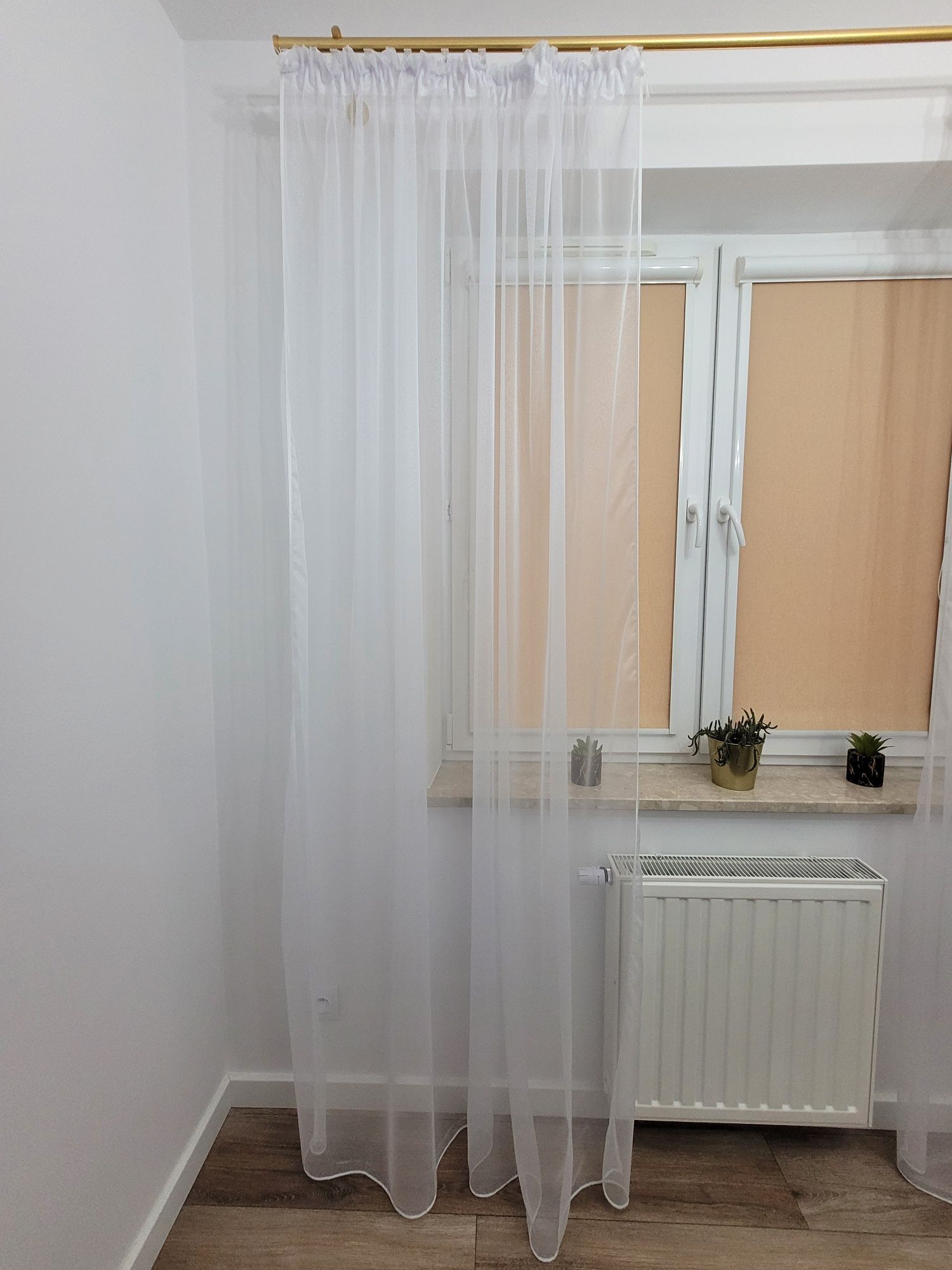 Firanka dzielona biała nowa