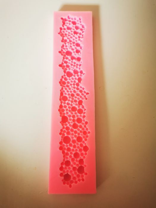 Silikonowa koronka/forma do masy cukrowej bąbelki