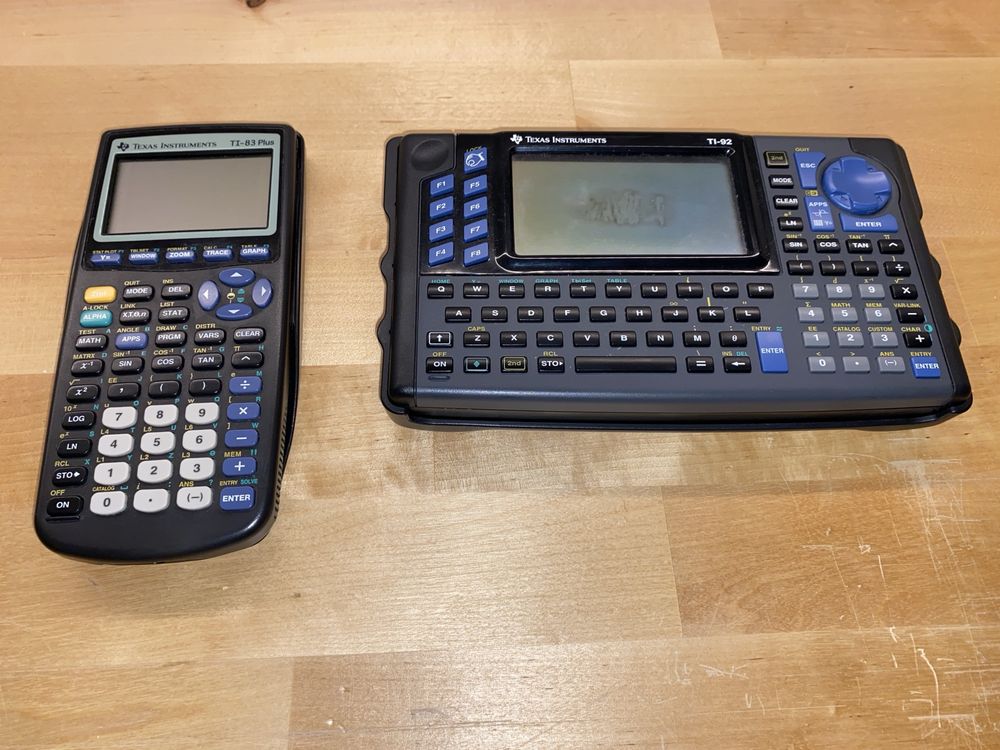 Calculadoras Texas Instruments TI-92 e TI-83 Plus