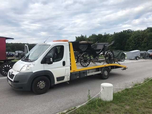 Laweta Warszawa Pomoc drogowa transport maszyn  niestandard