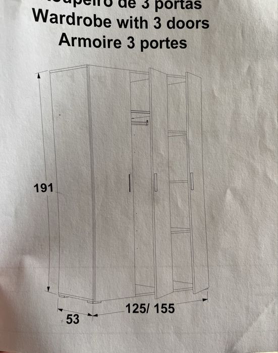 Guarda roupa semi-novo