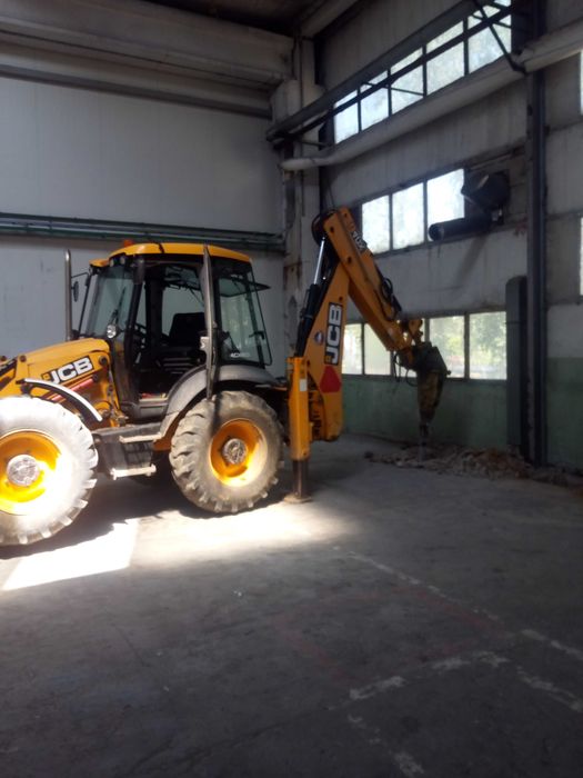 Usługi koparko-ładowarka, młot, prace ziemne