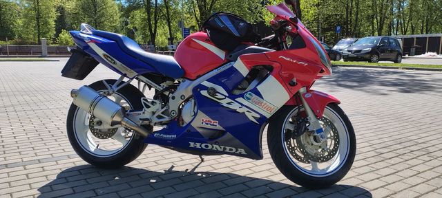 Honda CBR Honda CBR 600 F4i 2001 Super stan igła !!!