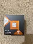Процесор AMD Ryzen 7 7800X3D