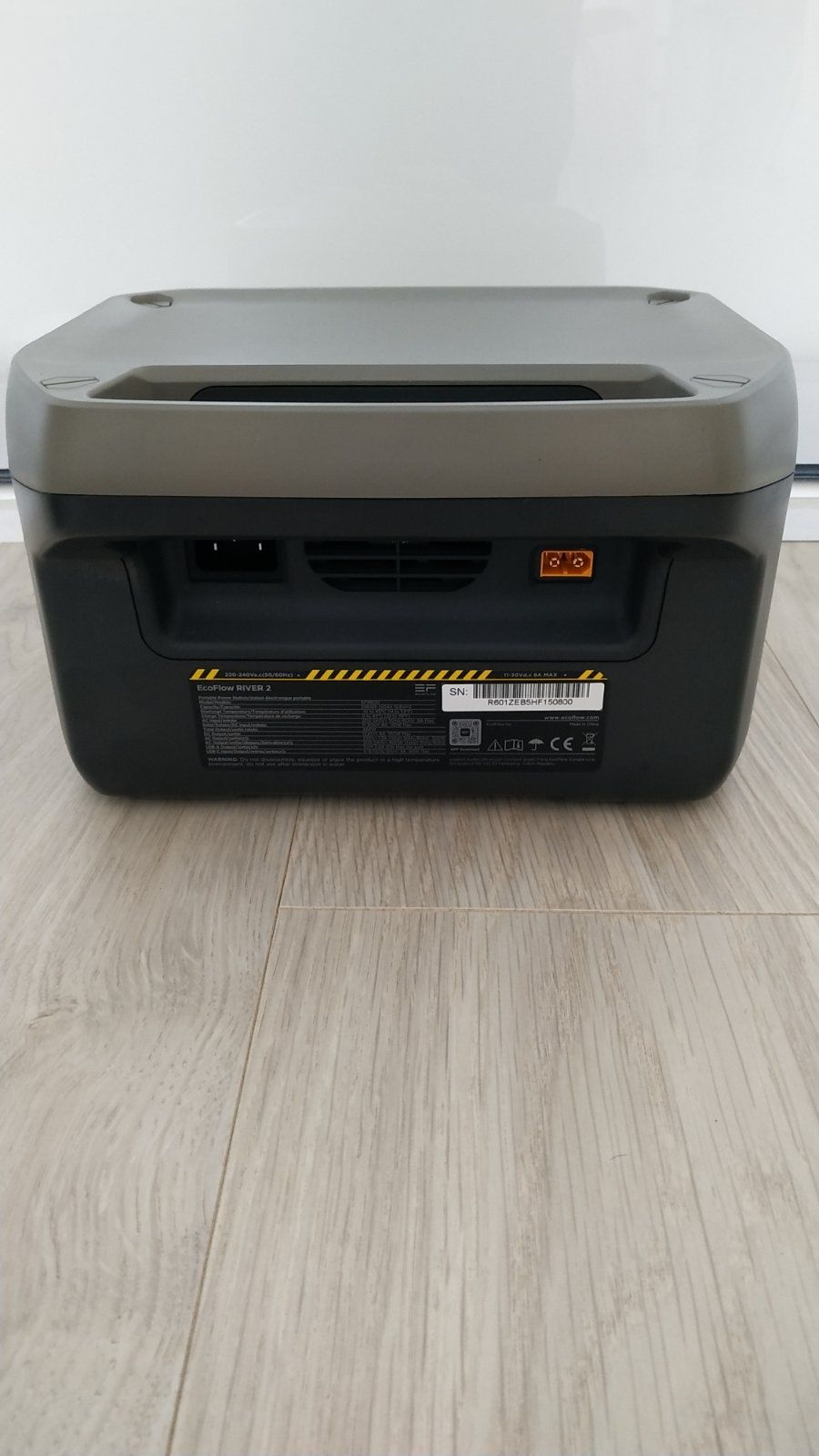 Продам нову станцію EcoFlow River 2