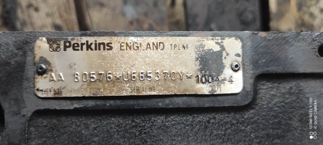 Blok silnik perkins 4cylindry  aa 80576 u665370y