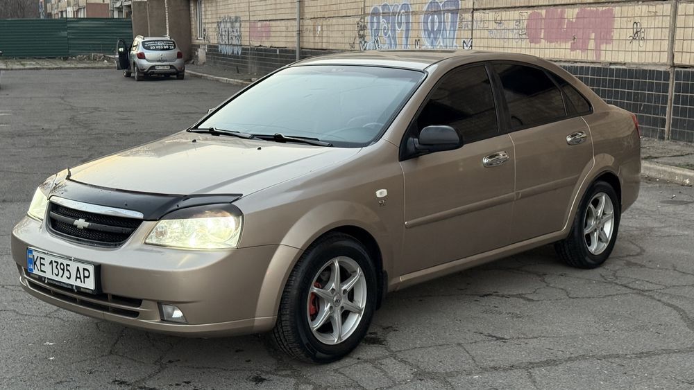 Chevrolet Lacetti 2007 рік 1.6 газ/ бенз рідна фарба