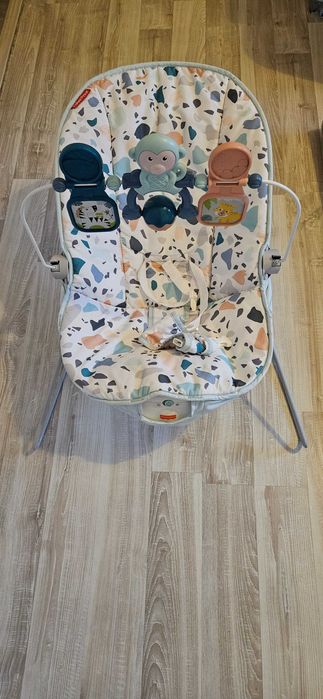 Bujaczek leżaczek Fisher Price