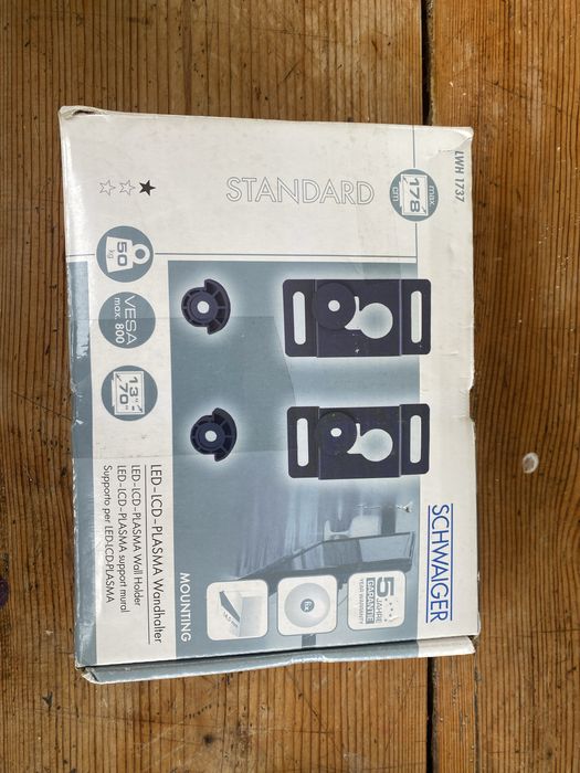 Uchwyt ścienny typu LED - LCD - PLASMA