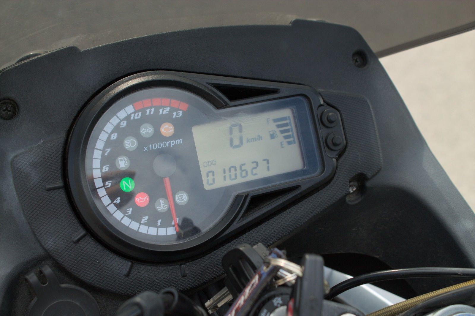 Moto Um DSR Adventure 125