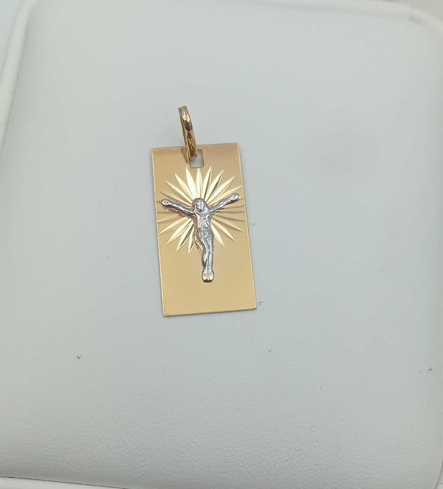 Złota zawieszka 585 Medalik Blaszka z Panem Jezusem NOWA/ Fajne Okazje