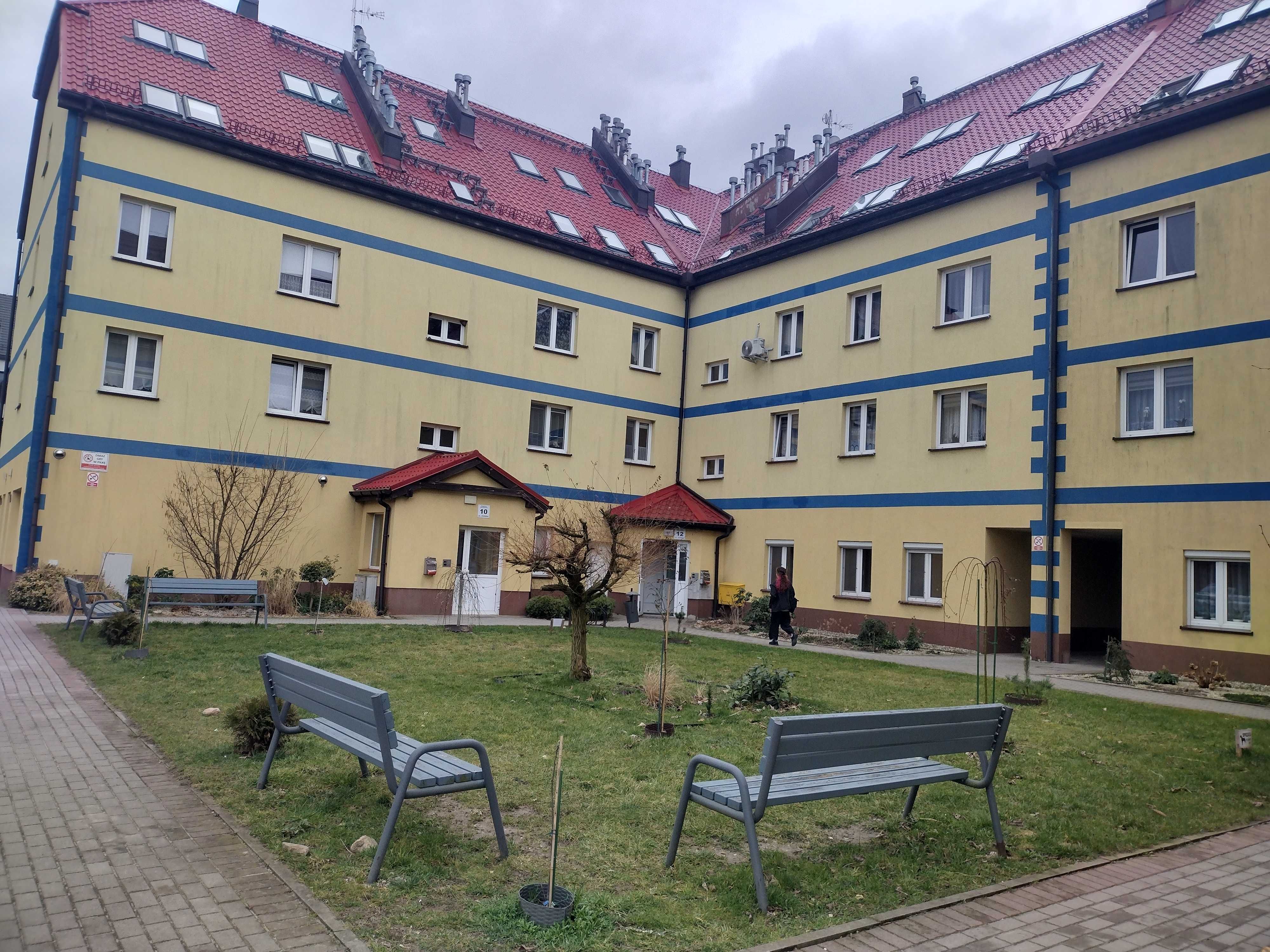 Wynajmę kawalerkę 41 m na parterze