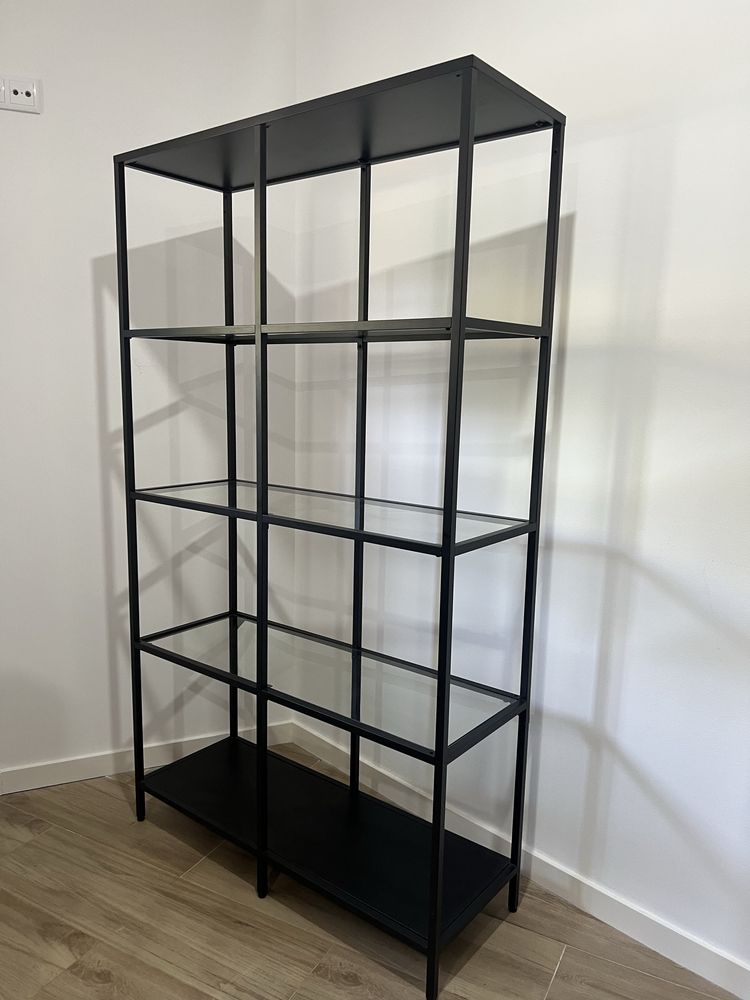 Movel preto ikea