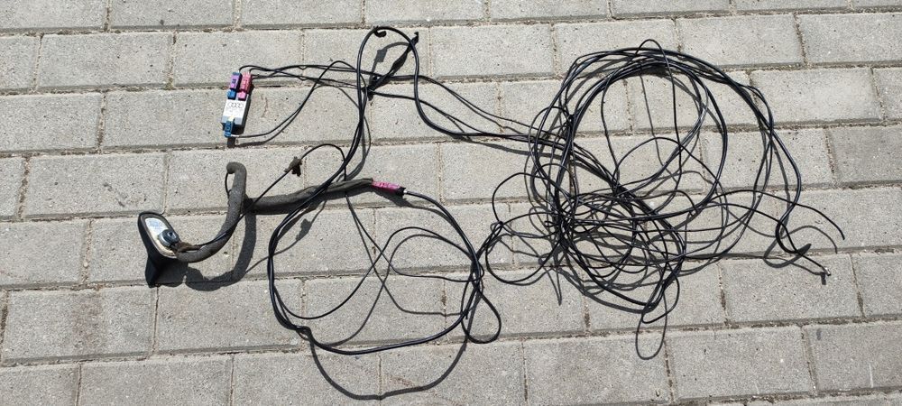 Antena GPS Wzmacniacz Antenowy NAVI GPS Plus Wiązka Audi A4 B6 Kombi