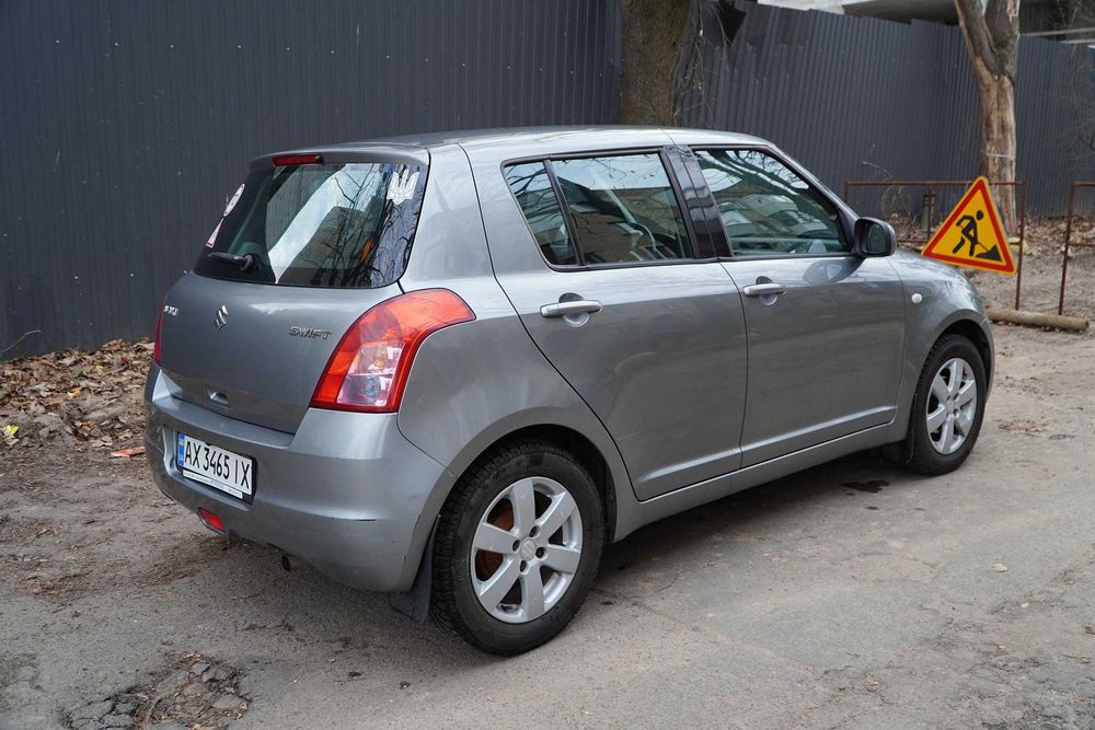 Продам Suzuki Swift 2008 механіка 154 тис/км 1.3 MT 92 к.с – свій