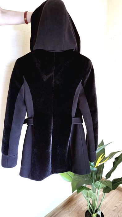 Пальто зимове чорне розмір 38  42