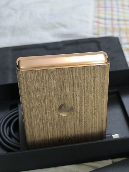 Motorola Razr 60 Ultra Mountain Trail НОВЫЙ ! БАТАРЕЯ 0 циклов ‼️