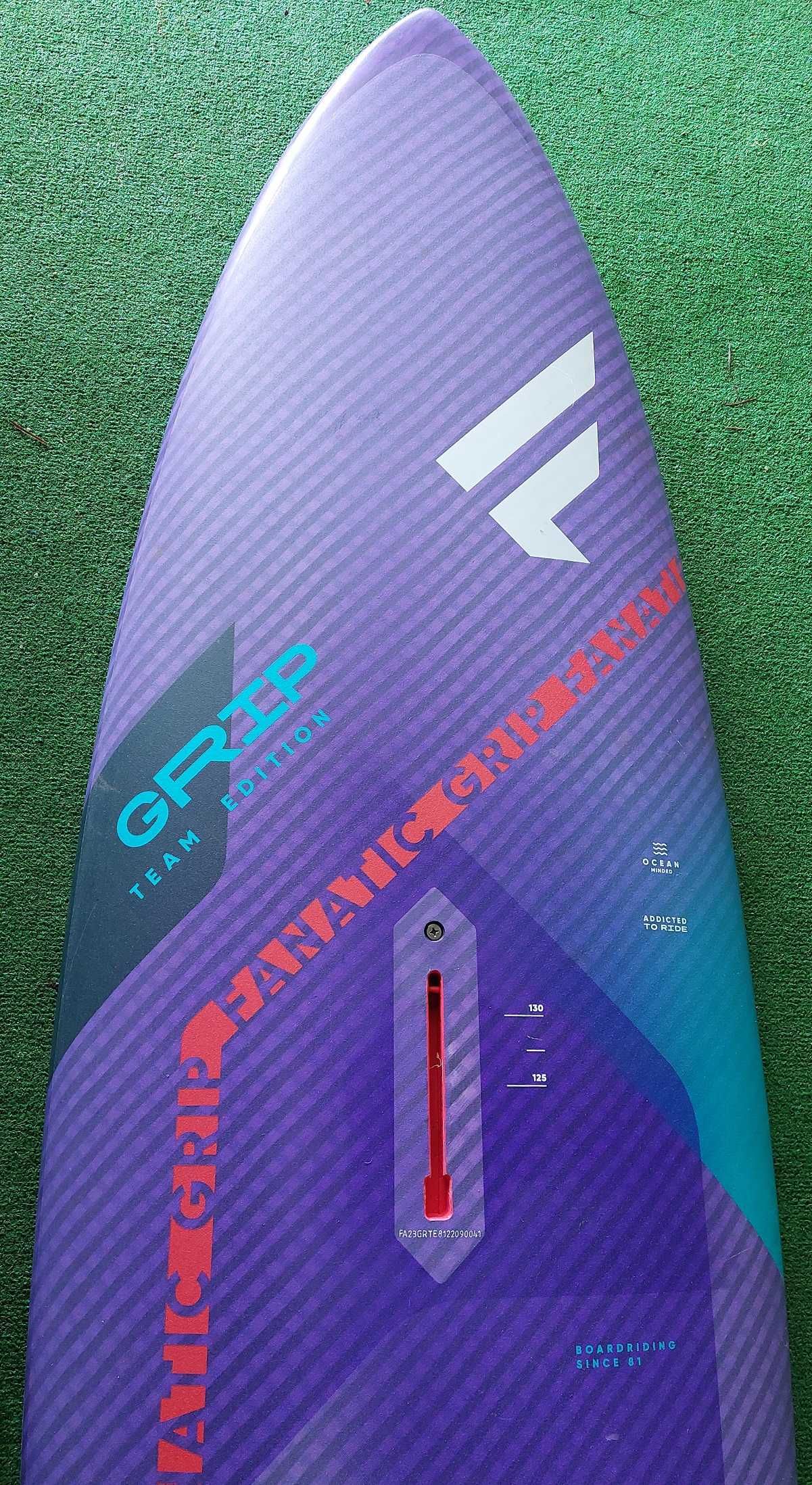 Waveboard Windsurf Fanatic Grip 81L Teamedition