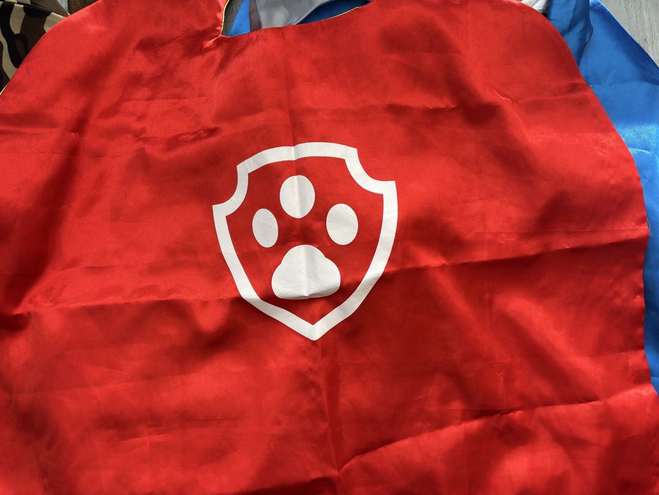 Kostiumy dla chłopca cena za całość