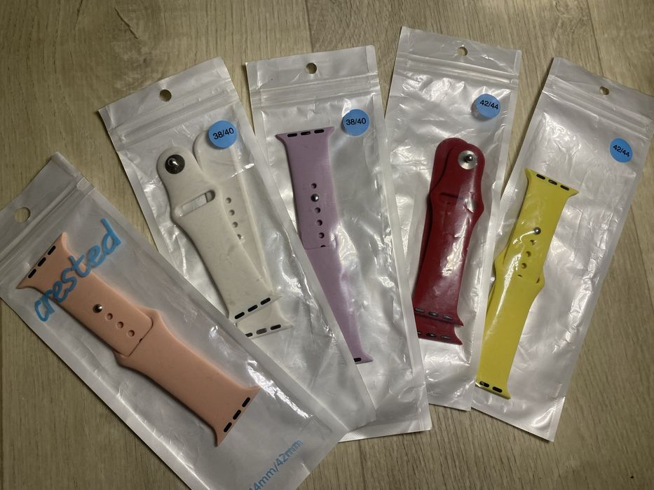 Ремінці на apple watch