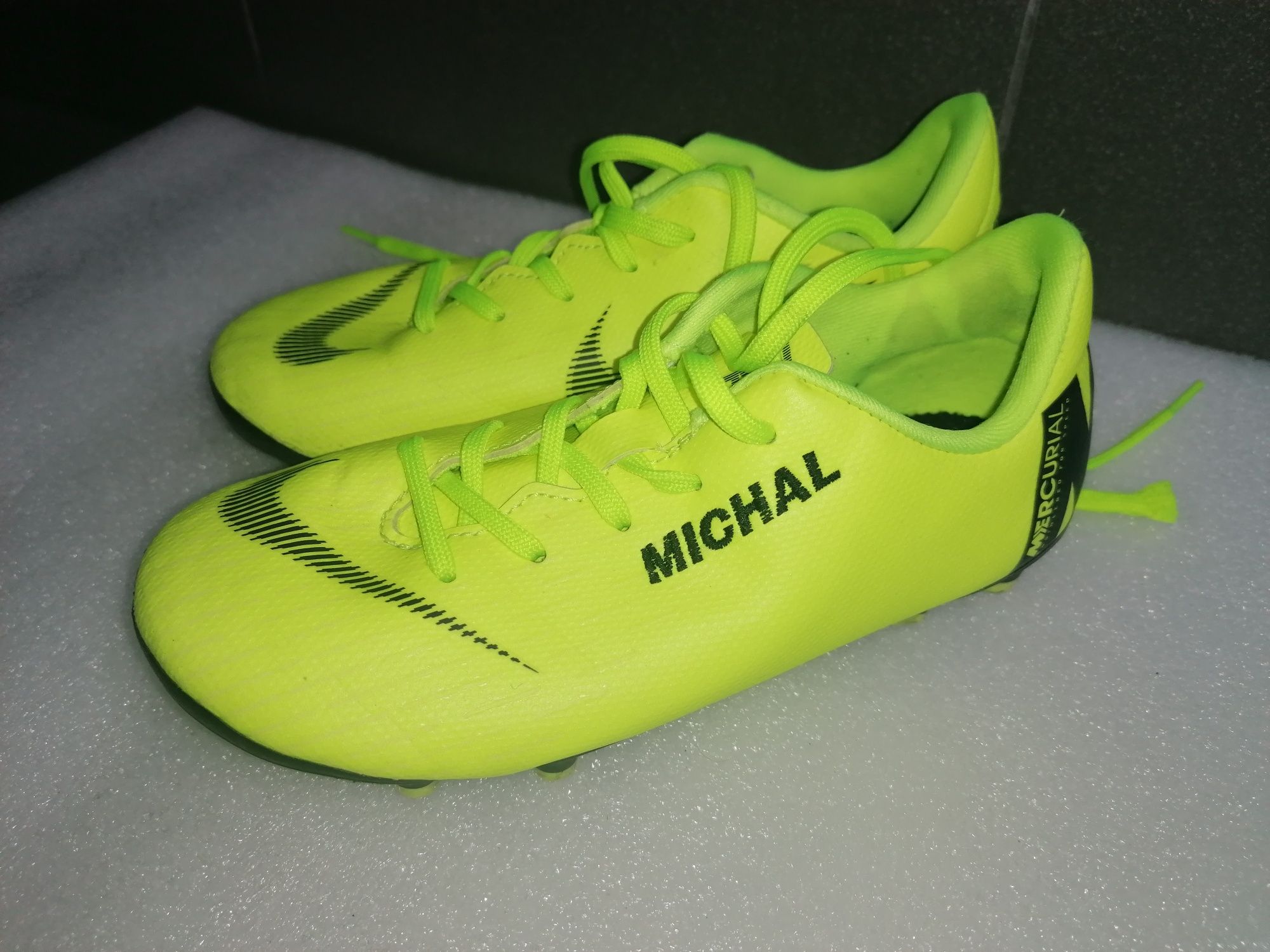 Korki Nike Mercurial 30 rozm.