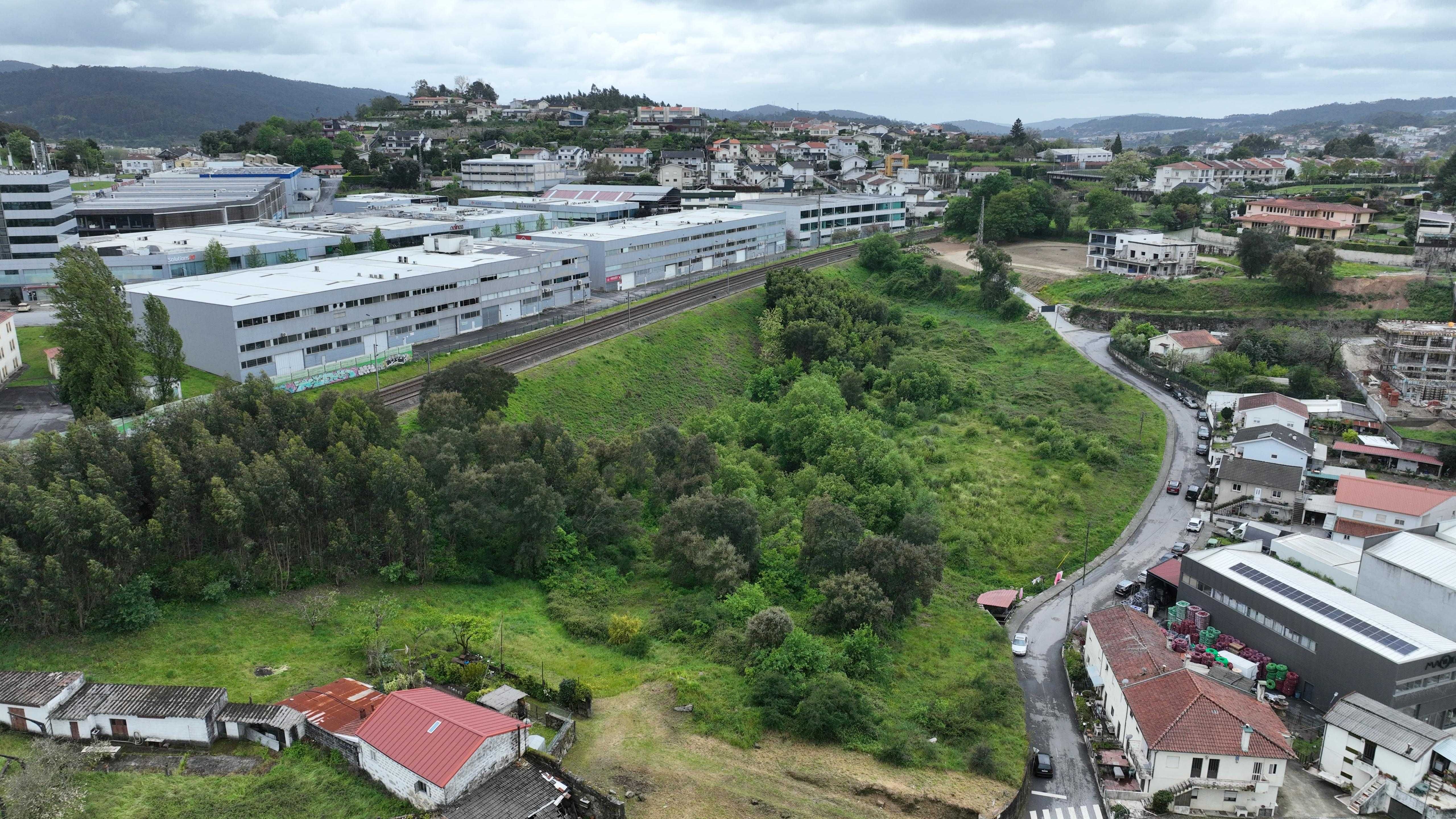 Terreno para construção em Ferreiros-Braga.