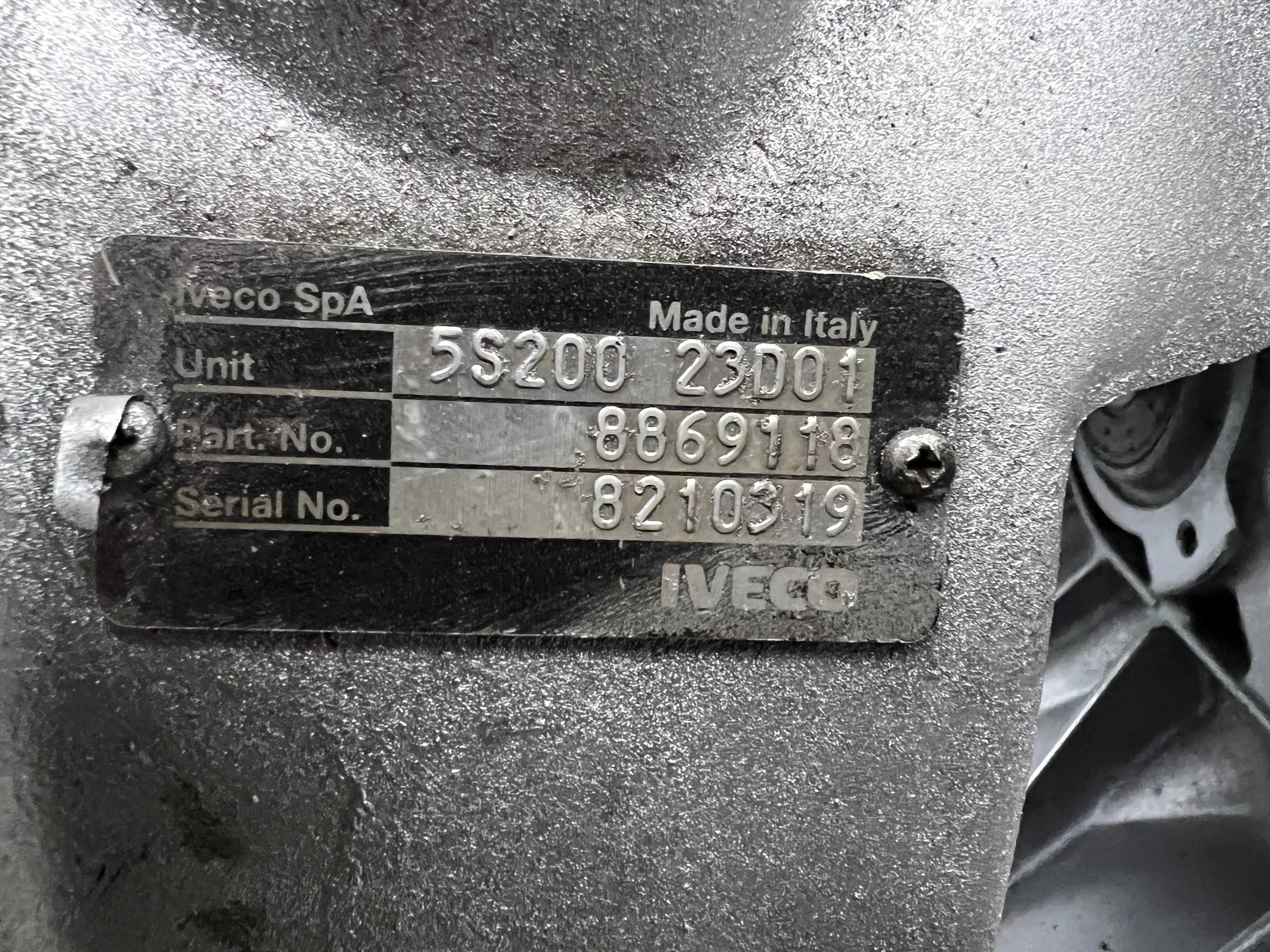 SKRZYNIA IVECO daily 2.8  5S200 5 Biegowe 886911