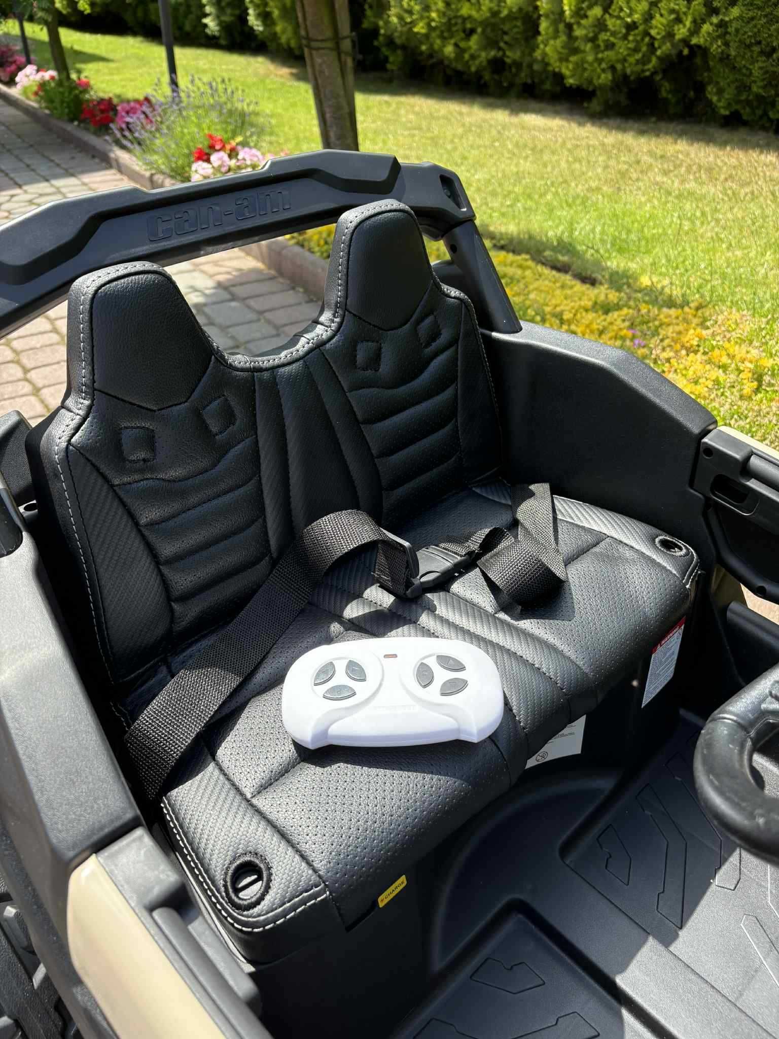 Samochód na akumulator Quad ATV Buggy CAN-AM Maverick 800W 24V PILOT