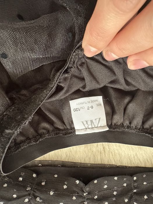 Блуза та спідниця ZARA в розмірі 6-7 років