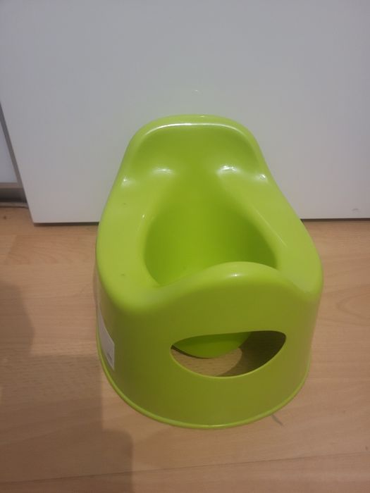 IKEA LILLA nocnik zielony
