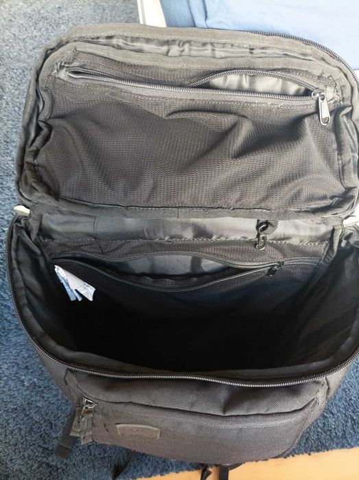 Mochila RVCA Voyage IV 3oL