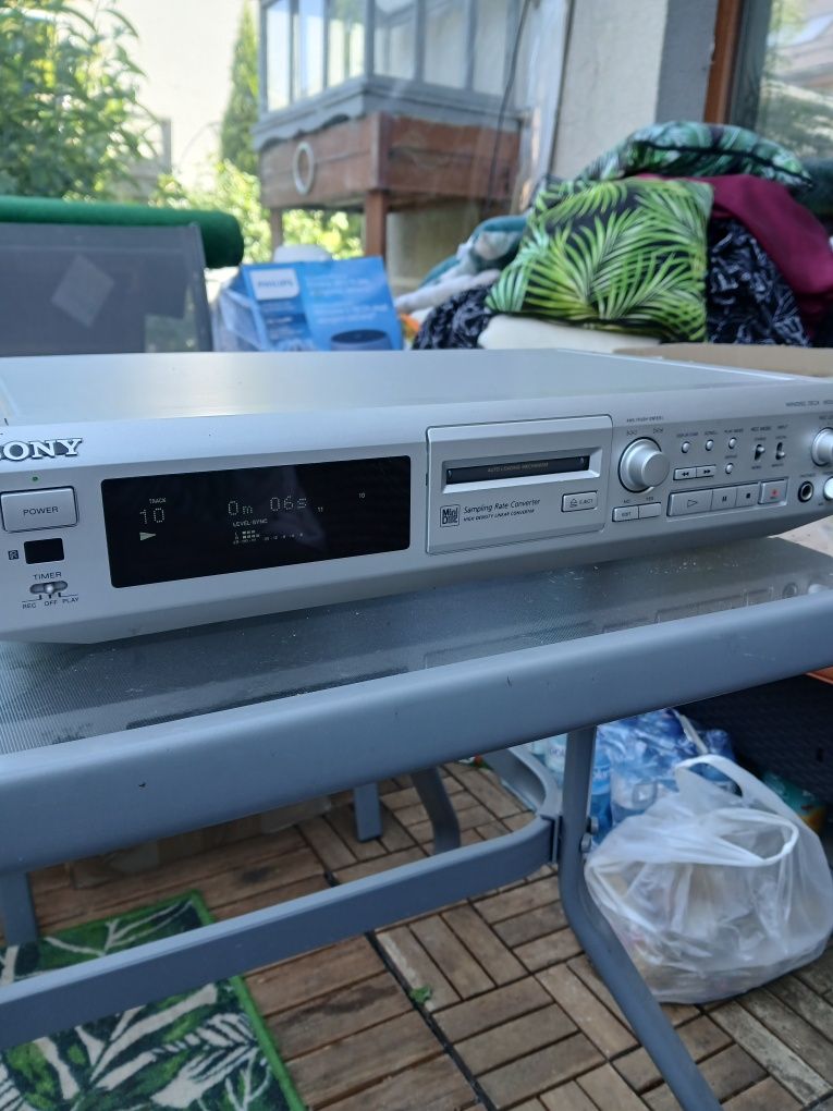Sony odtwarzacz nagrywarka Minidisc MDS-JE500 srebrny